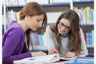 深圳壹佰業 聚焦文化教育、心理咨詢與兒童智力產品開發的一站式服務商